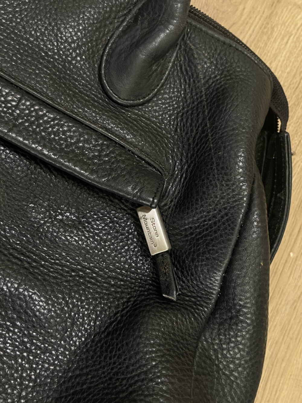 Stone Mountain Black Bag - Picture 5 of 5